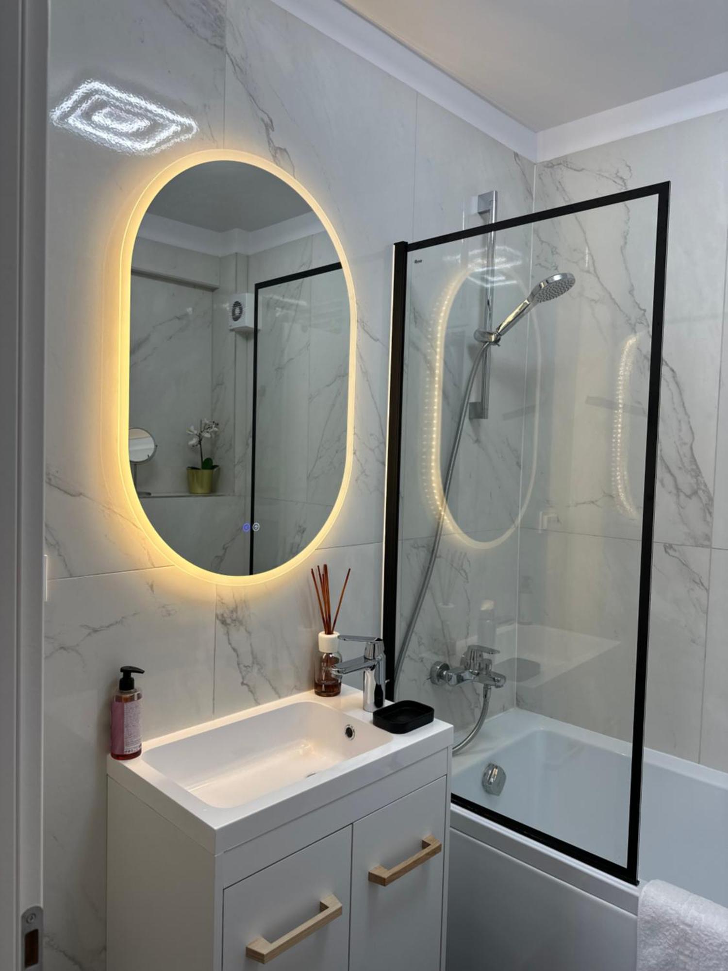 Luxury 2br With Free Parking Herastrau Apartament Bucureşti