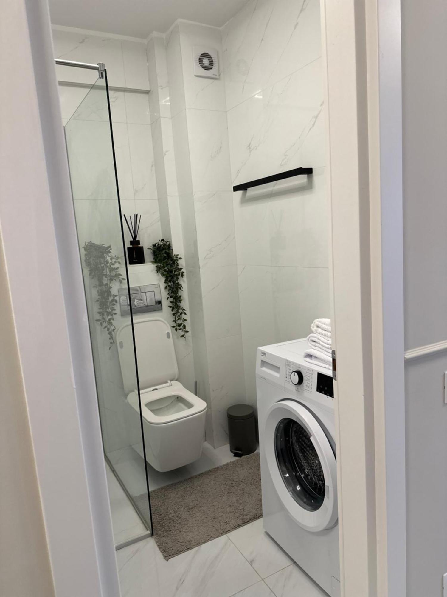 Luxury 2br With Free Parking Herastrau Apartament Bucureşti