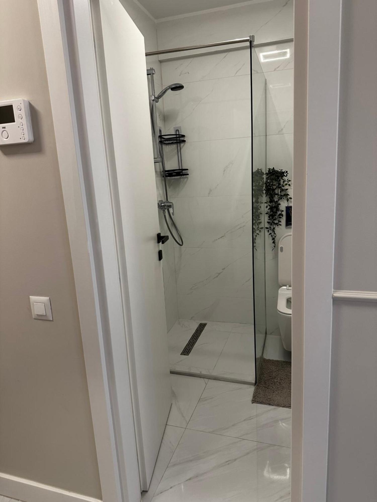 Luxury 2br With Free Parking Herastrau Bucureşti